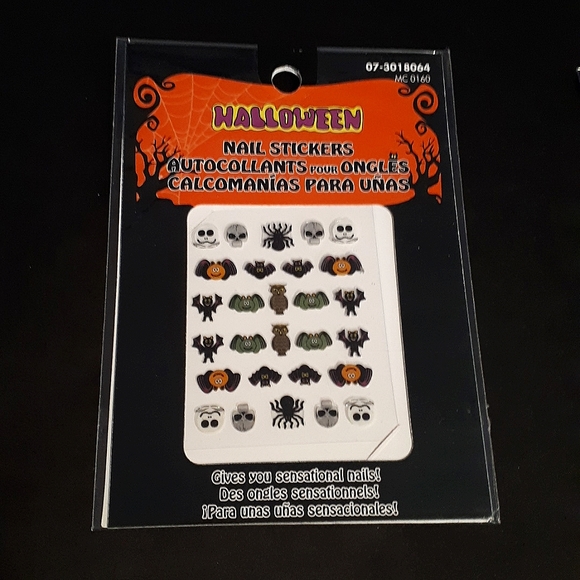 ⚡3/$10⚡ *NEW* HALLOWEEN NAIL STICKERS SET Cobwebs Spiders Skulls Spiderwebs - Picture 2 of 4